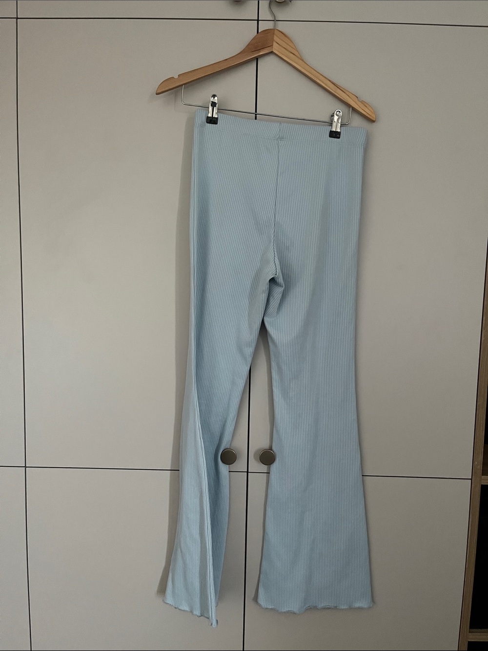 H&M Divided Light Blue Ribbed Flared Pants - Picture 5 of 6